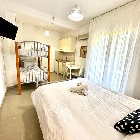 Katerina Apartments Néos Pírgos エクステリア 写真