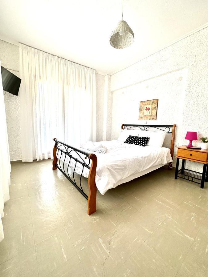 Katerina Apartments Néos Pírgos 部屋 写真