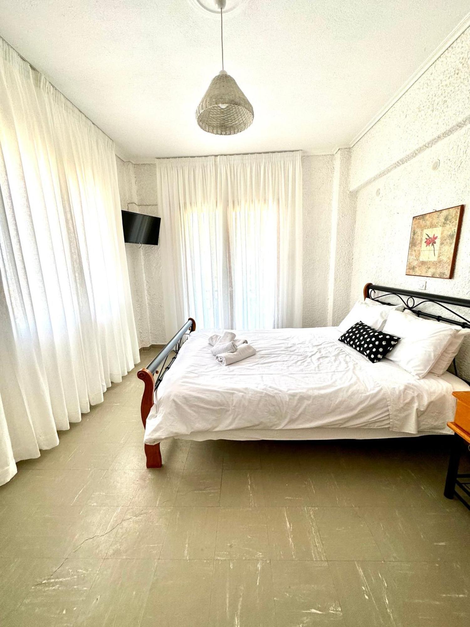 Katerina Apartments Néos Pírgos 部屋 写真