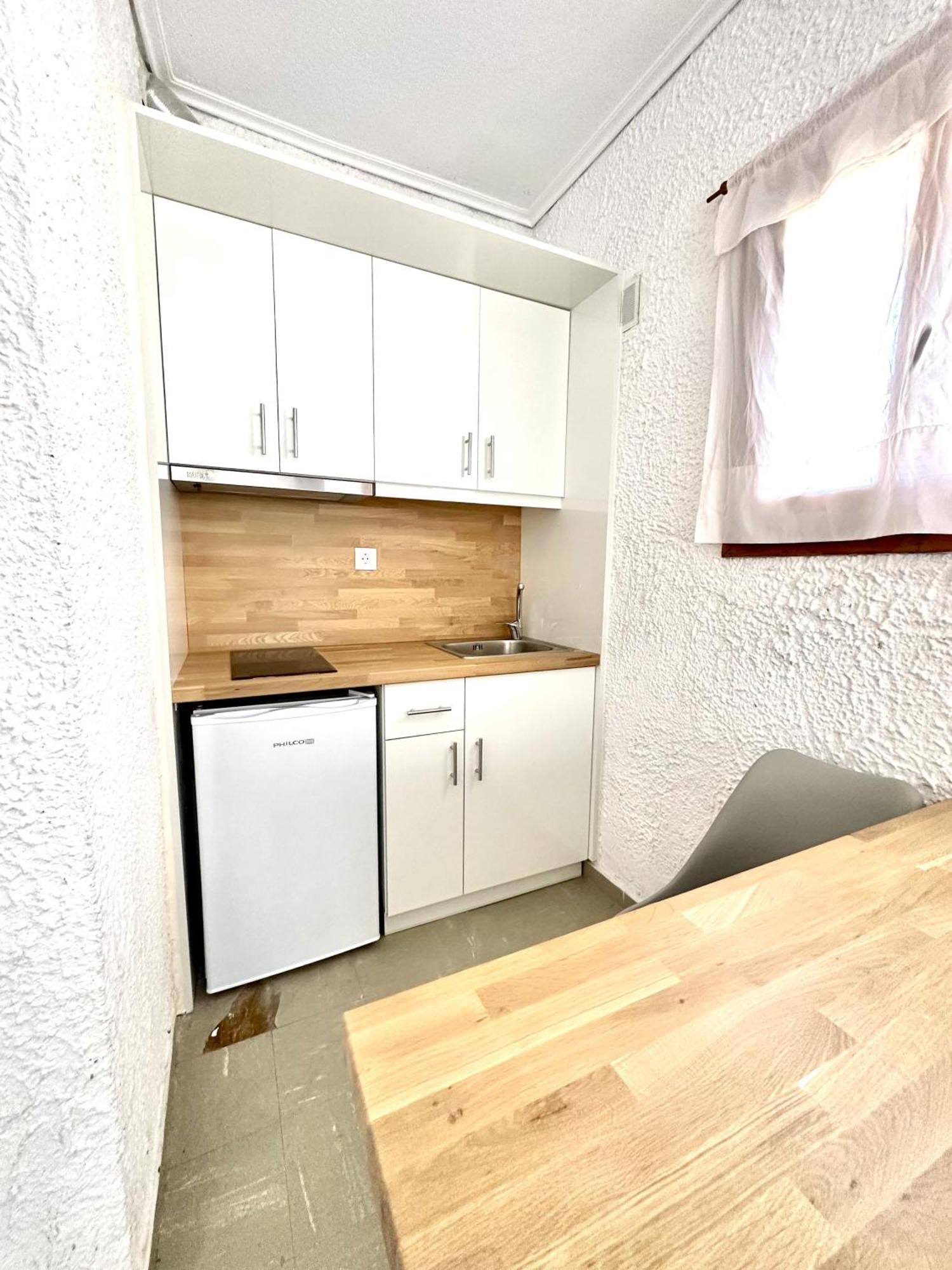Katerina Apartments Néos Pírgos 部屋 写真