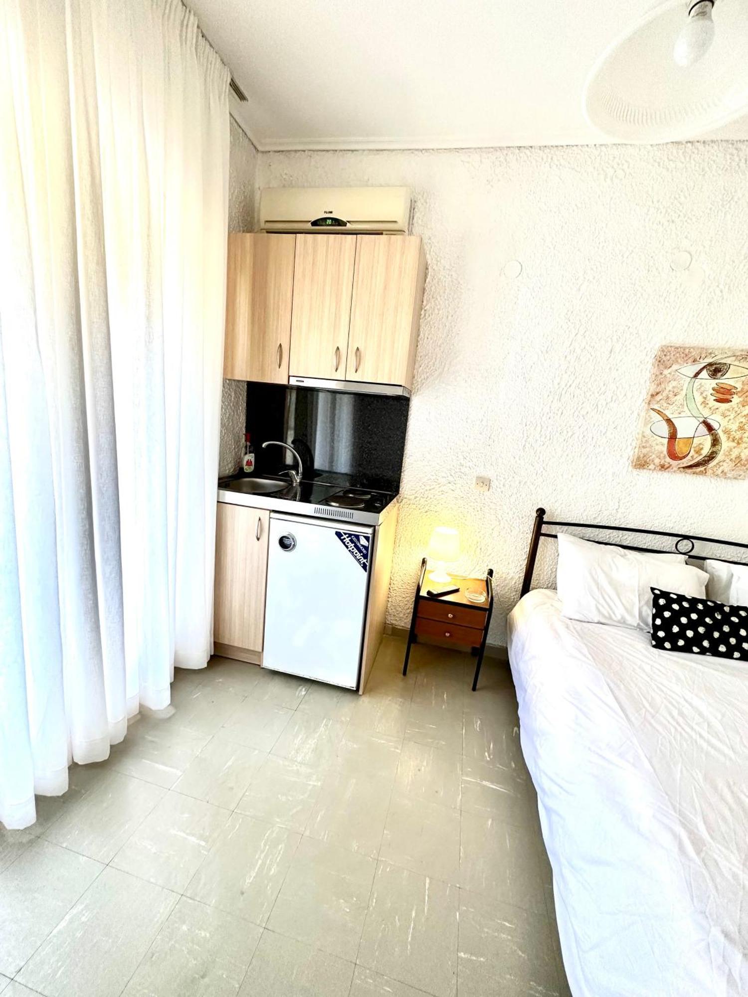 Katerina Apartments Néos Pírgos 部屋 写真