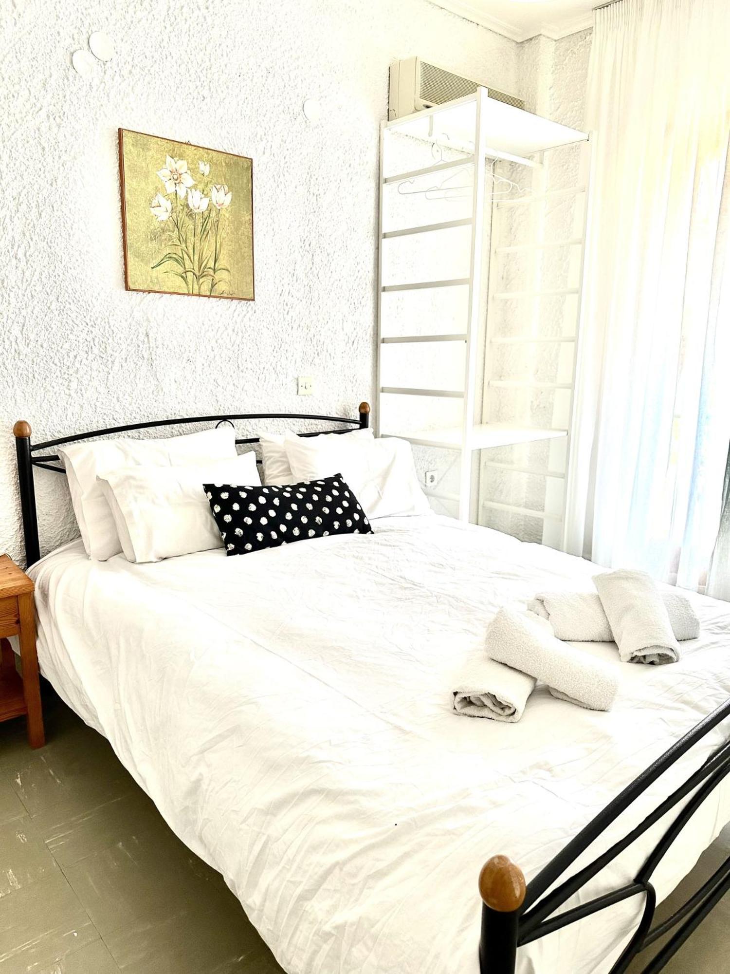 Katerina Apartments Néos Pírgos 部屋 写真