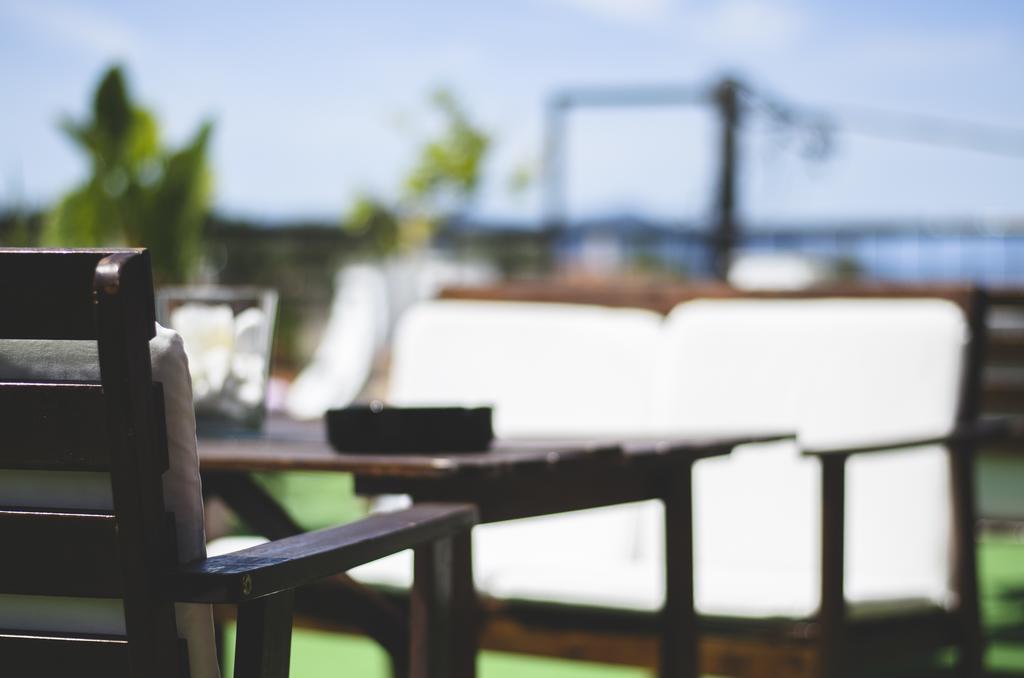 Katerina Apartments Néos Pírgos エクステリア 写真