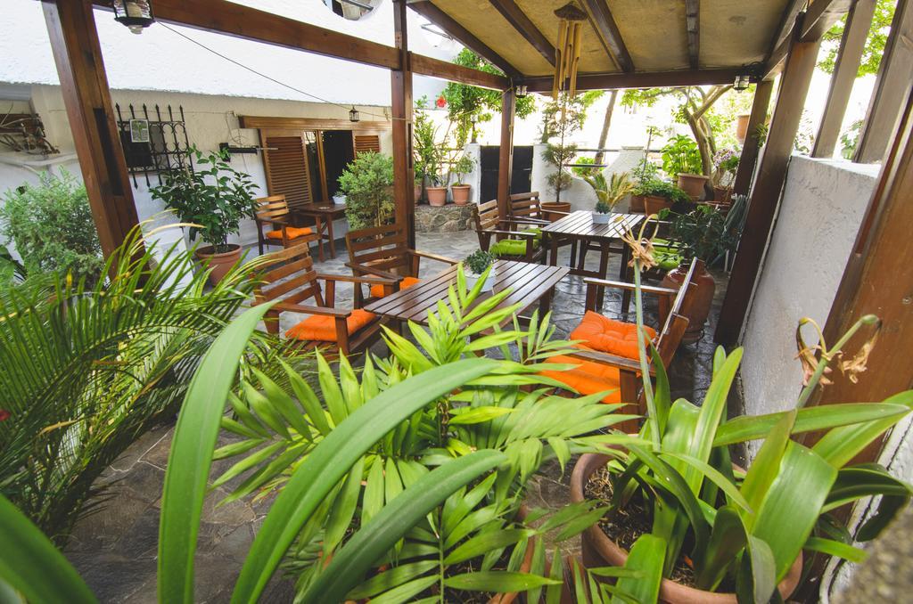 Katerina Apartments Néos Pírgos エクステリア 写真