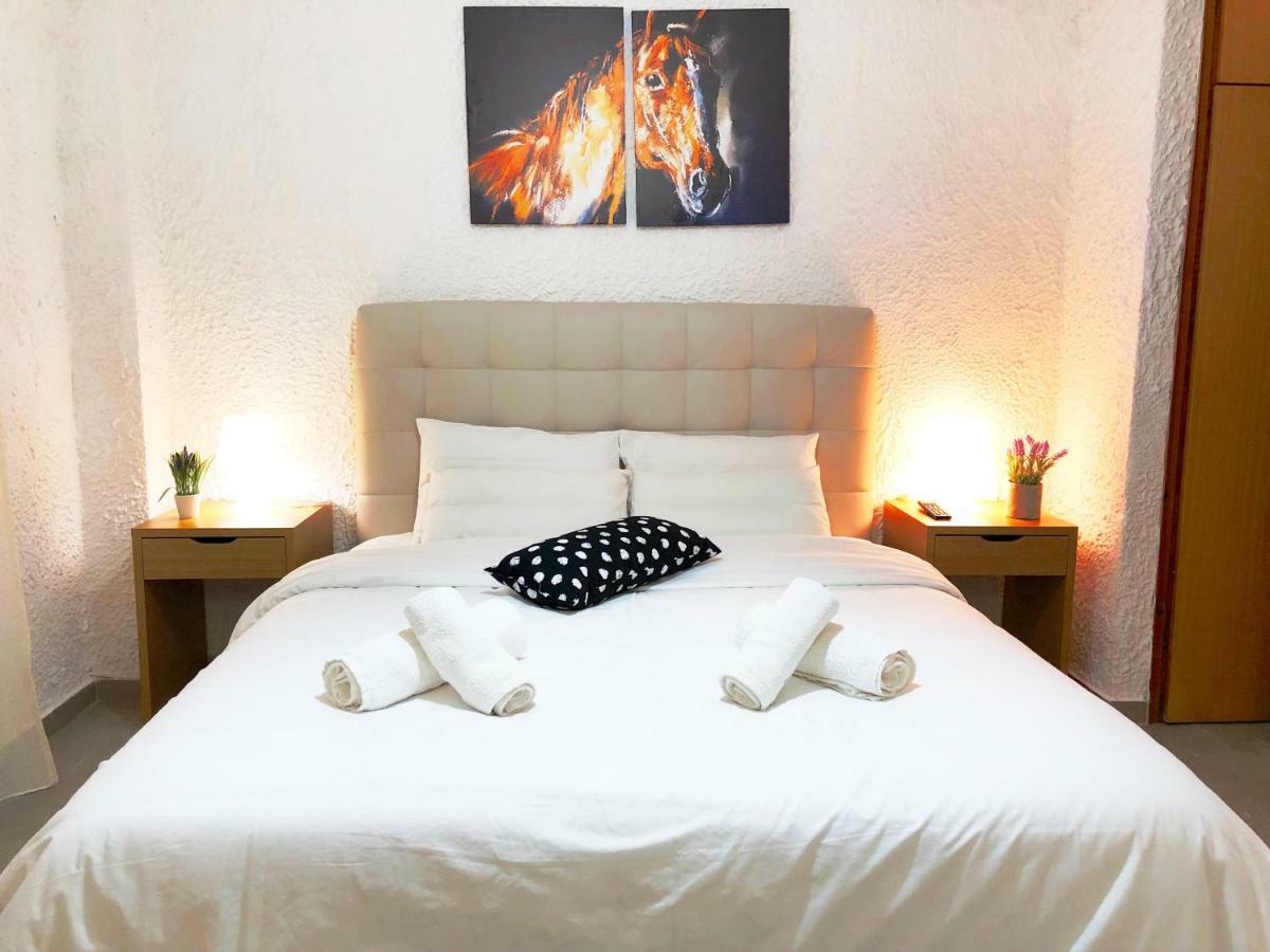 Katerina Apartments Néos Pírgos エクステリア 写真